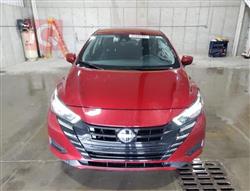 نیسان ڤێرسا